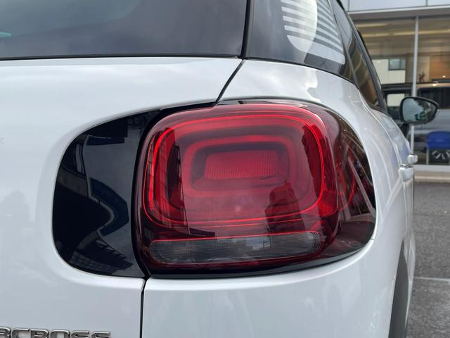 C3 エアクロス オリジンズ 純正ナビ/ETC/1オーナー/修復歴無し/100周年記念限定車/正規認定中古車/Carplay/バックカメラ/前後コーナーセンサー/後席リクライニング付(13枚目)