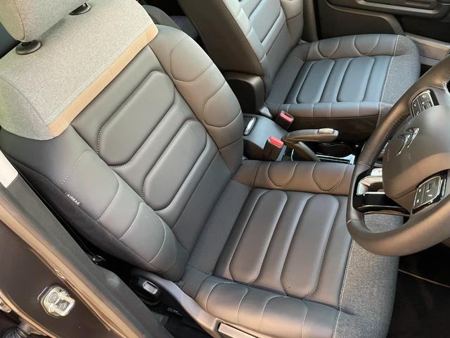 C3 エアクロス マックス ブルーHDi サンルーフ/禁煙車/正規認定中古車/新車保証継承/Carplay/アンドロイドオート/アドバンスドコンフォートシート/グリップコントロール/バックモニター/前後コーナーセンサー/修復歴無し(17枚目)