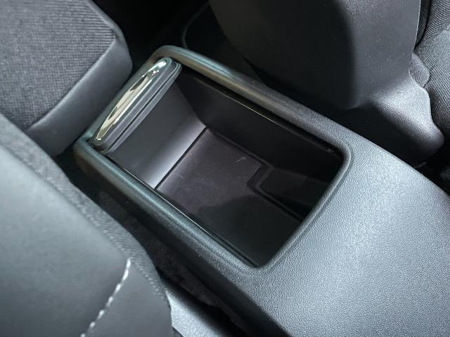 C3 エアクロス マックス ブルーHDi サンルーフ/禁煙車/正規認定中古車/新車保証継承/Carplay/アンドロイドオート/アドバンスドコンフォートシート/グリップコントロール/バックモニター/前後コーナーセンサー/修復歴無し(49枚目)