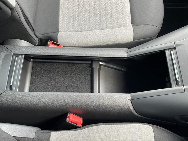 ベルランゴ マックス ブルーHDi ガラスルーフ/禁煙車/修復歴無し/正規認定中古車/新車保証継承/両側スライドドア/Carplay/アンドロイドオート/ACC/フレキシブルラゲッジトレイ/バックカメラ/前後コーナーセンサー(55枚目)