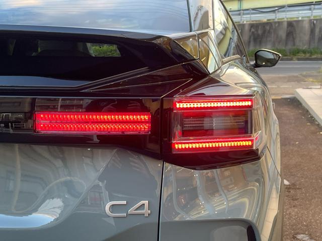 C4 マックス ハイブリッド 禁煙車/修復歴無し/純正ナビ/正規認定中古車/新車保証継承/マイルドハイブリッド/アドバンスドコンフォートシート/Carplay/ヘッドアップディスプレイ/360°カメラ/前後コーナーセンサー(13枚目)