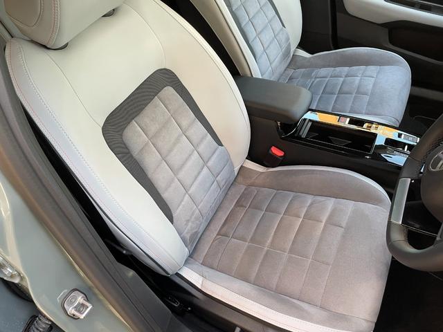 C4 マックス ハイブリッド 禁煙車/修復歴無し/純正ナビ/正規認定中古車/新車保証継承/マイルドハイブリッド/アドバンスドコンフォートシート/Carplay/ヘッドアップディスプレイ/360°カメラ/前後コーナーセンサー(19枚目)