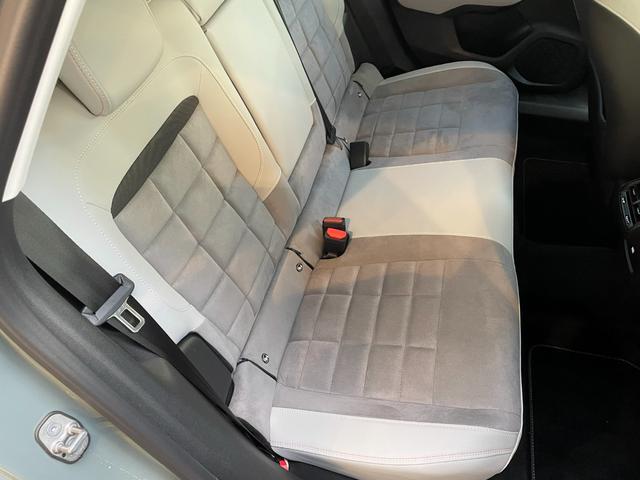 C4 マックス ハイブリッド 禁煙車/修復歴無し/純正ナビ/正規認定中古車/新車保証継承/マイルドハイブリッド/アドバンスドコンフォートシート/Carplay/ヘッドアップディスプレイ/360°カメラ/前後コーナーセンサー(28枚目)