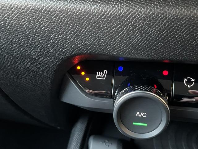 C4 マックス ハイブリッド 禁煙車/修復歴無し/純正ナビ/正規認定中古車/新車保証継承/マイルドハイブリッド/アドバンスドコンフォートシート/Carplay/ヘッドアップディスプレイ/360°カメラ/前後コーナーセンサー(48枚目)