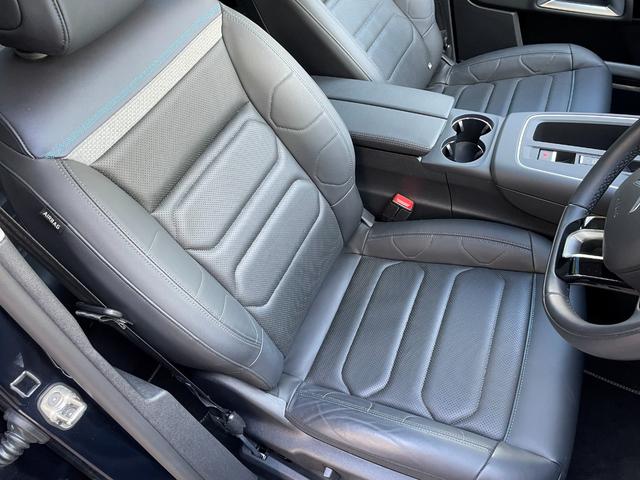 C5エアクロス シャインパック プラグインハイブリッド サンルーフ/禁煙車/修復歴無し/プラグインハイブリッド/Carplay/正規認定中古車/新車保証継承/シートヒーター/レザーシート/ハンズフリー電動テールゲート/後席リクライニングシート(7枚目)