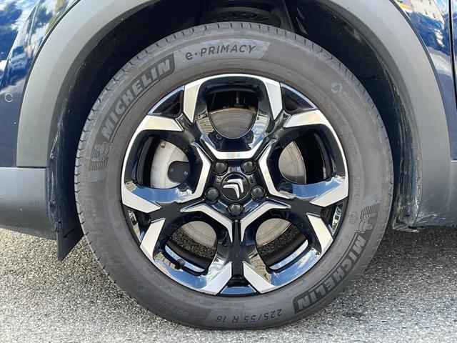 C5エアクロス シャインパック プラグインハイブリッド サンルーフ/禁煙車/修復歴無し/プラグインハイブリッド/Carplay/正規認定中古車/新車保証継承/シートヒーター/レザーシート/ハンズフリー電動テールゲート/後席リクライニングシート(8枚目)