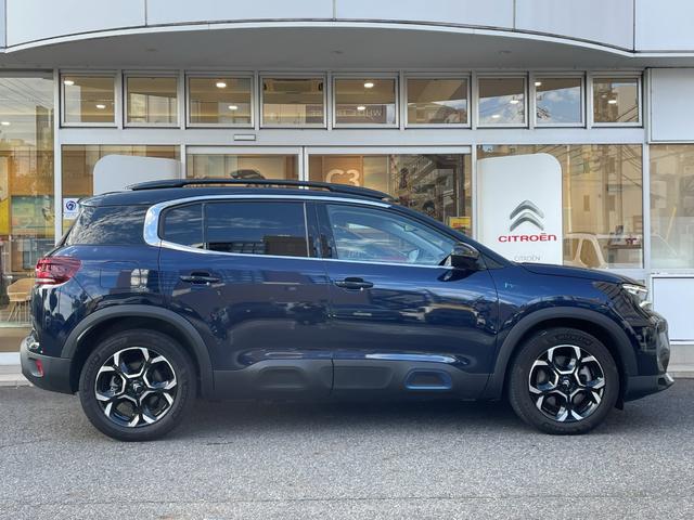 C5エアクロス シャインパック プラグインハイブリッド サンルーフ/禁煙車/修復歴無し/プラグインハイブリッド/Carplay/正規認定中古車/新車保証継承/シートヒーター/レザーシート/ハンズフリー電動テールゲート/後席リクライニングシート(10枚目)