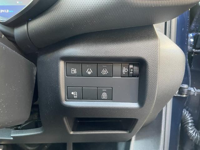 C5エアクロス シャインパック プラグインハイブリッド サンルーフ/禁煙車/修復歴無し/プラグインハイブリッド/Carplay/正規認定中古車/新車保証継承/シートヒーター/レザーシート/ハンズフリー電動テールゲート/後席リクライニングシート(21枚目)