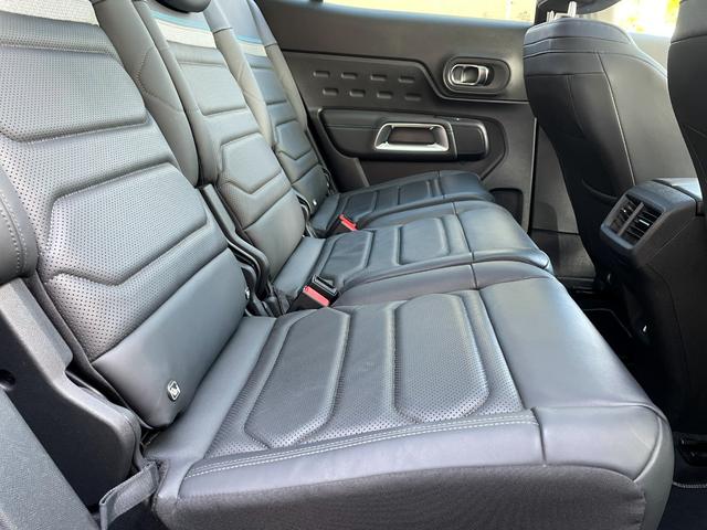 C5エアクロス シャインパック プラグインハイブリッド サンルーフ/禁煙車/修復歴無し/プラグインハイブリッド/Carplay/正規認定中古車/新車保証継承/シートヒーター/レザーシート/ハンズフリー電動テールゲート/後席リクライニングシート(30枚目)