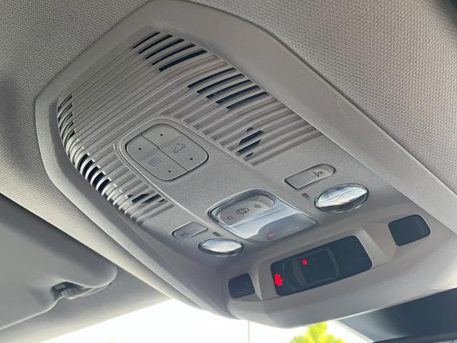 C5エアクロス シャインパック プラグインハイブリッド サンルーフ/禁煙車/修復歴無し/プラグインハイブリッド/Carplay/正規認定中古車/新車保証継承/シートヒーター/レザーシート/ハンズフリー電動テールゲート/後席リクライニングシート(58枚目)