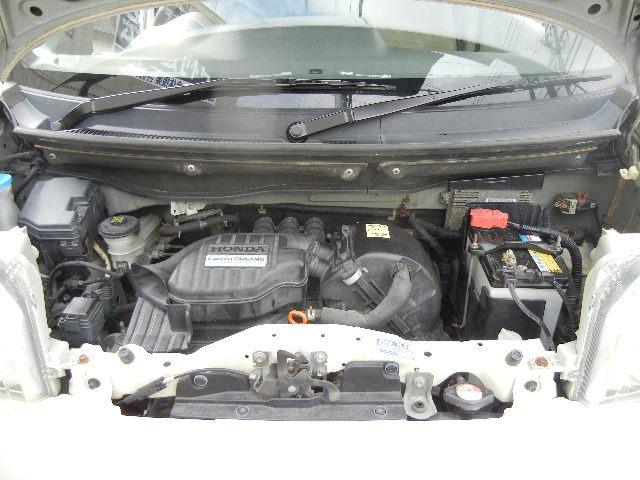 N-BOX Wエアバック ABS スマートキー 社外メモリーナビ ワンゼグTV CD ETC 左パワースライド 電動格納ミラー ワンオーナー車(11枚目)