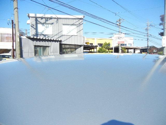 天井の画像です。大きな凹み、色あせもなくキレイですよ！　　　　　　愛知　大治　格安　軽四　軽自動車　安い　お買い得　中古車　保証付　ジーフリー　Ｇ−ＦＲＥＥ
