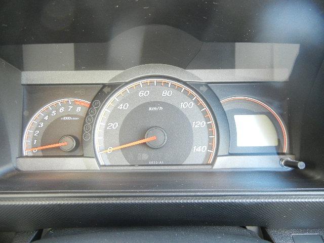 メーターまわり、細かい所も頑張って掃除してあります。　　愛知　大治　格安　軽四　軽自動車　安い　中古車　保証付　安心整備　ジーフリー　Ｇ−ＦＲＥＥ