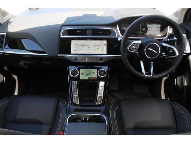 Iペイス SE ジャガー認定中古車 4WD 22ンチ純正AW デジタルミラー エアサスペンション 液晶ルームミラー 固定式ガラスルーフ パワーテールゲート パノラミックルーフ(11枚目)