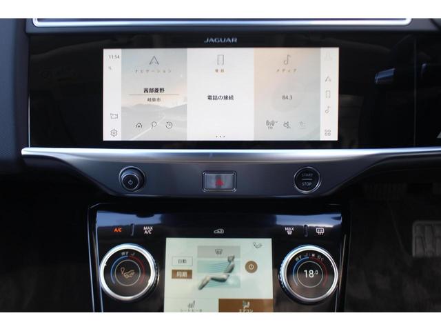 Iペイス SE ジャガー認定中古車 4WD 22ンチ純正AW デジタルミラー エアサスペンション 液晶ルームミラー 固定式ガラスルーフ パワーテールゲート パノラミックルーフ(16枚目)