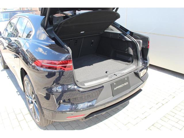 Iペイス SE ジャガー認定中古車 4WD 22ンチ純正AW デジタルミラー エアサスペンション 液晶ルームミラー 固定式ガラスルーフ パワーテールゲート パノラミックルーフ(23枚目)