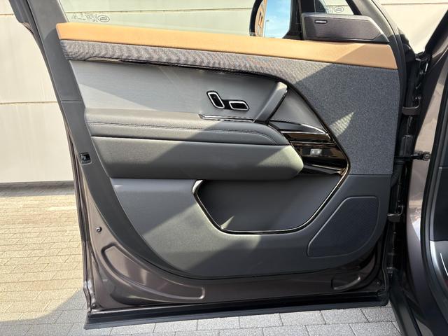 レンジローバースポーツ ダイナミックSE P550e(47枚目)