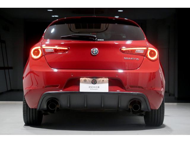 ジュリエッタ ヴェローチェ　１７５０　ＴＢＩ　ブラックレザー　純正ナビ＆テレビ　バックカメラ　キセノン　前後ソナー　ブレンボレッドキャリパー　認定中古車保証１年（3枚目）