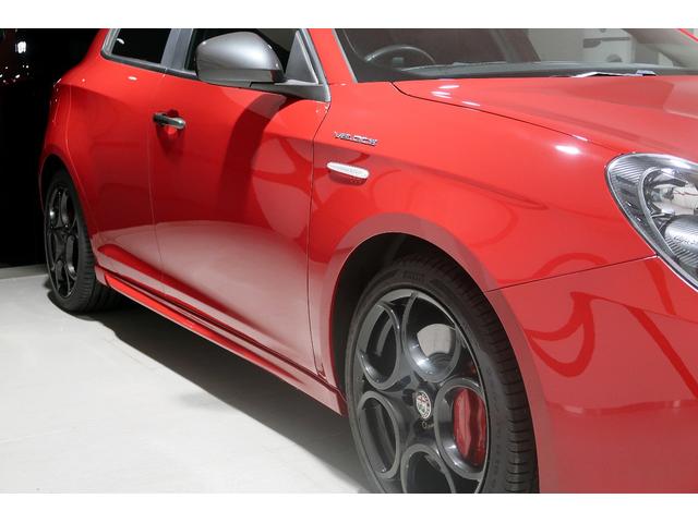 ジュリエッタ ヴェローチェ　１７５０　ＴＢＩ　ブラックレザー　純正ナビ＆テレビ　バックカメラ　キセノン　前後ソナー　ブレンボレッドキャリパー　認定中古車保証１年（6枚目）