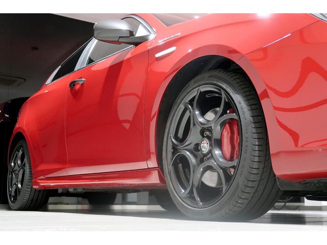 ジュリエッタ ヴェローチェ　１７５０　ＴＢＩ　ブラックレザー　純正ナビ＆テレビ　バックカメラ　キセノン　前後ソナー　ブレンボレッドキャリパー　認定中古車保証１年（7枚目）