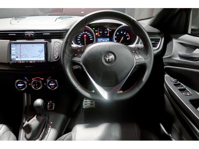 ジュリエッタ ヴェローチェ　１７５０　ＴＢＩ　ブラックレザー　純正ナビ＆テレビ　バックカメラ　キセノン　前後ソナー　ブレンボレッドキャリパー　認定中古車保証１年（21枚目）