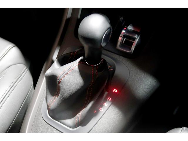 ジュリエッタ ヴェローチェ　１７５０　ＴＢＩ　ブラックレザー　純正ナビ＆テレビ　バックカメラ　キセノン　前後ソナー　ブレンボレッドキャリパー　認定中古車保証１年（28枚目）