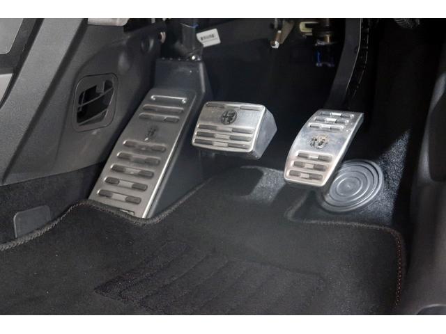 ジュリエッタ ヴェローチェ　１７５０　ＴＢＩ　ブラックレザー　純正ナビ＆テレビ　バックカメラ　キセノン　前後ソナー　ブレンボレッドキャリパー　認定中古車保証１年（29枚目）