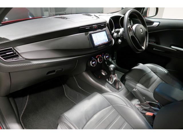 ジュリエッタ ヴェローチェ　１７５０　ＴＢＩ　ブラックレザー　純正ナビ＆テレビ　バックカメラ　キセノン　前後ソナー　ブレンボレッドキャリパー　認定中古車保証１年（34枚目）