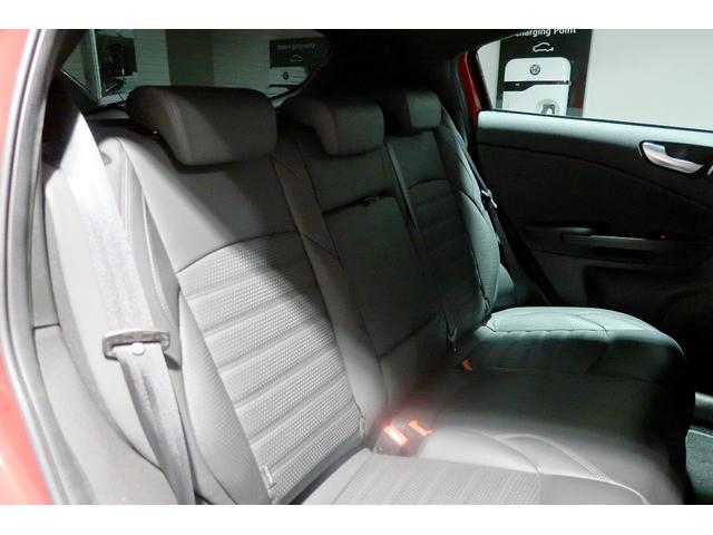 ジュリエッタ ヴェローチェ　１７５０　ＴＢＩ　ブラックレザー　純正ナビ＆テレビ　バックカメラ　キセノン　前後ソナー　ブレンボレッドキャリパー　認定中古車保証１年（35枚目）