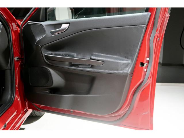 ジュリエッタ ヴェローチェ　１７５０　ＴＢＩ　ブラックレザー　純正ナビ＆テレビ　バックカメラ　キセノン　前後ソナー　ブレンボレッドキャリパー　認定中古車保証１年（39枚目）