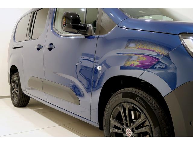 ドブロ マキシ　８インチタッチスクリーンＡｐｐｌｅＣａｒｐｌａｙ＆ＡｎｄｒｏｉｄＡｕｔｏ　１６ＡＷ　バック＆サイドカメラ　フロント＆リアソナー　新車保証継承（6枚目）