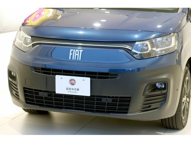 ドブロ マキシ　８インチタッチスクリーンＡｐｐｌｅＣａｒｐｌａｙ＆ＡｎｄｒｏｉｄＡｕｔｏ　１６ＡＷ　バック＆サイドカメラ　フロント＆リアソナー　新車保証継承（8枚目）