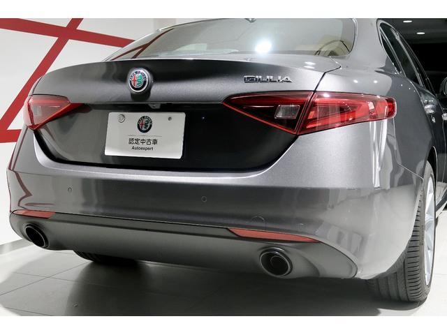 ジュリア TI ワンオーナー キセノン ブラウンレザー 純正ナビ&テレビ 8.8インチコネクトシステム バックカメラ ワイヤレスチャージングパッド 認定中古車保証1年(13枚目)