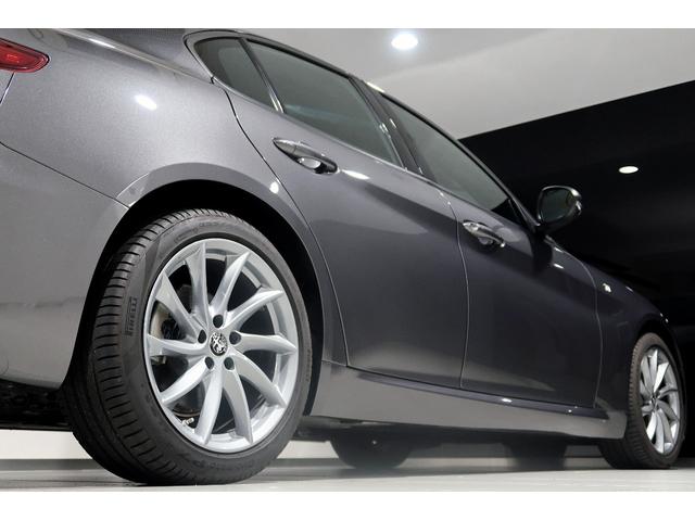 ジュリア TI ワンオーナー キセノン ブラウンレザー 純正ナビ&テレビ 8.8インチコネクトシステム バックカメラ ワイヤレスチャージングパッド 認定中古車保証1年(15枚目)