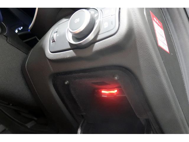 ジュリア TI ワンオーナー キセノン ブラウンレザー 純正ナビ&テレビ 8.8インチコネクトシステム バックカメラ ワイヤレスチャージングパッド 認定中古車保証1年(30枚目)