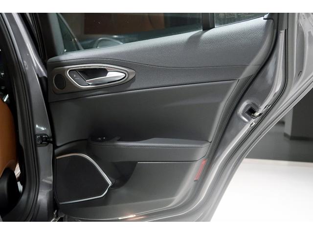 ジュリア TI ワンオーナー キセノン ブラウンレザー 純正ナビ&テレビ 8.8インチコネクトシステム バックカメラ ワイヤレスチャージングパッド 認定中古車保証1年(41枚目)