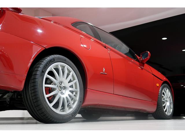 アルファGTV 3.2 V6 24V 左ハンドル 6MT MOMOタンゴベージュレザー ステアリングラックOH済 左右フロントロアアーム新品交換 Fブレーキホース新品交換 バッテリー新品交換 外装同色補修済 タイミングベルト交換付(20枚目)