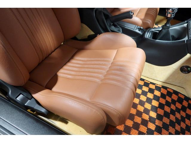アルファGTV 3.2 V6 24V 左ハンドル 6MT MOMOタンゴベージュレザー ステアリングラックOH済 左右フロントロアアーム新品交換 Fブレーキホース新品交換 バッテリー新品交換 外装同色補修済 タイミングベルト交換付(42枚目)