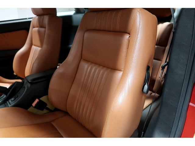 アルファGTV 3.2 V6 24V 左ハンドル 6MT MOMOタンゴベージュレザー ステアリングラックOH済 左右フロントロアアーム新品交換 Fブレーキホース新品交換 バッテリー新品交換 外装同色補修済 タイミングベルト交換付(44枚目)