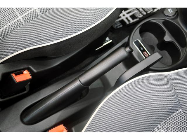 ５００Ｃ ツインエア　ラウンジ　ワンオーナー　レッドソフトトップ　アイボリーシート　７インチタッチパネルモニター付Ｕｃｏｎｎｅｃｔ　キセノン　バックソナー　認定中古車保証１年（30枚目）