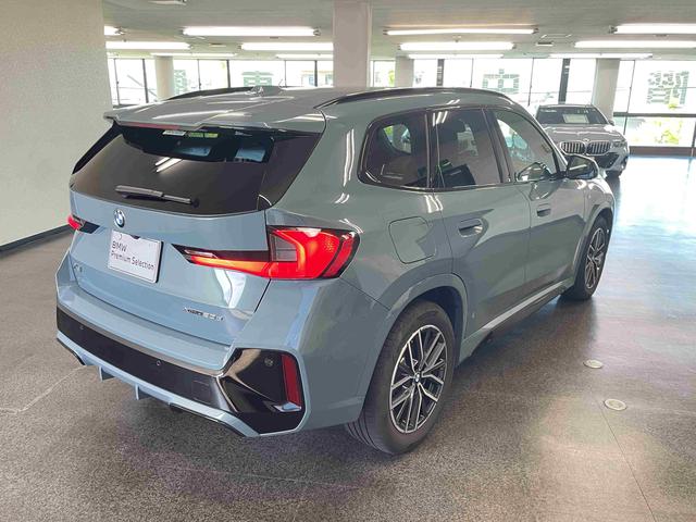 Ｘ１ Ｘ１　ｘＤｒｉｖｅ２０ｄ　Ｍスポーツ　ワンオーナー車　純正ナビゲーション　ＥＴＣ　アクティブクルーズコントロール　フロント・リアコーナーセンサー　電動テールゲート　社外ドライブレコーダー（13枚目）