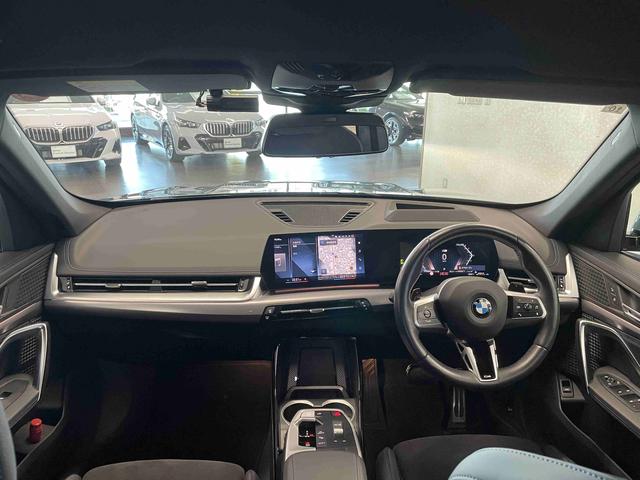 Ｘ１ Ｘ１　ｘＤｒｉｖｅ２０ｄ　Ｍスポーツ　ワンオーナー車　純正ナビゲーション　ＥＴＣ　アクティブクルーズコントロール　フロント・リアコーナーセンサー　電動テールゲート　社外ドライブレコーダー（29枚目）