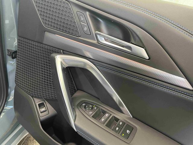 Ｘ１ Ｘ１　ｘＤｒｉｖｅ２０ｄ　Ｍスポーツ　ワンオーナー車　純正ナビゲーション　ＥＴＣ　アクティブクルーズコントロール　フロント・リアコーナーセンサー　電動テールゲート　社外ドライブレコーダー（31枚目）