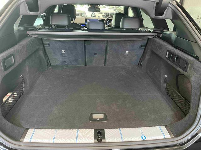 5シリーズ 523d xDrive Mスポーツ ワンオーナー車 コンフォートドライビングパッケージ 20インチアロイホイール フロント・リアコーナーセンサー 純正ナビゲーション ETC アクティブクルーズコントロール(22枚目)