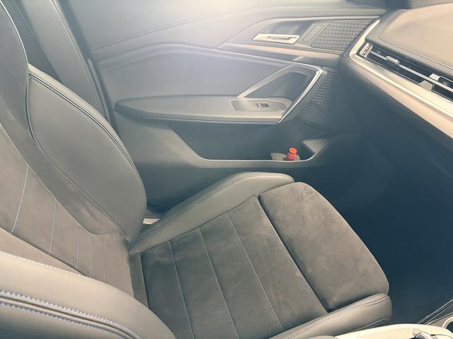 X1 xDrive 20d Mスポーツ ワンオーナー車 LEDヘッドライト アラウンドビューモニター 電動トランクゲート 電動シート シートヒーター カーブドディスプレイ(48枚目)