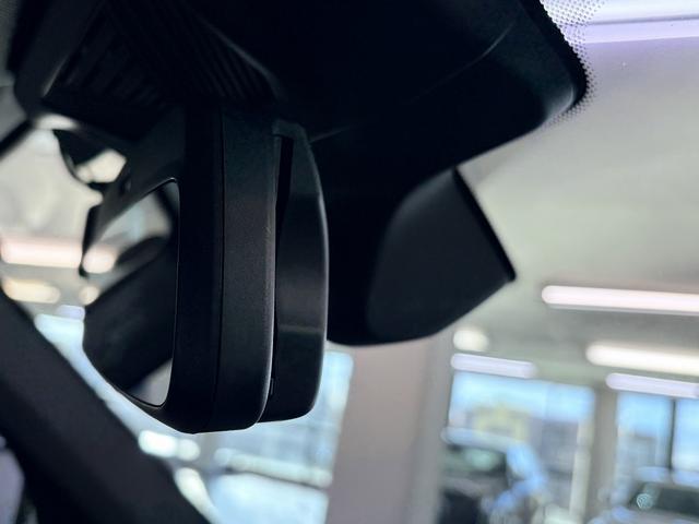 X1 xDrive 20d Mスポーツ ワンオーナー車 LEDヘッドライト アラウンドビューモニター 電動トランクゲート 電動シート シートヒーター カーブドディスプレイ(50枚目)