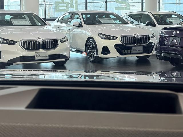 �����������������y�[�W�J�݁I�V���ɏ��⏬�l�^�A���X�̗l�q�Ȃǂ𔭐M���Ă��܂��B�����������������̃A�J�E���g���Ȃ��Ă��������������܂��B