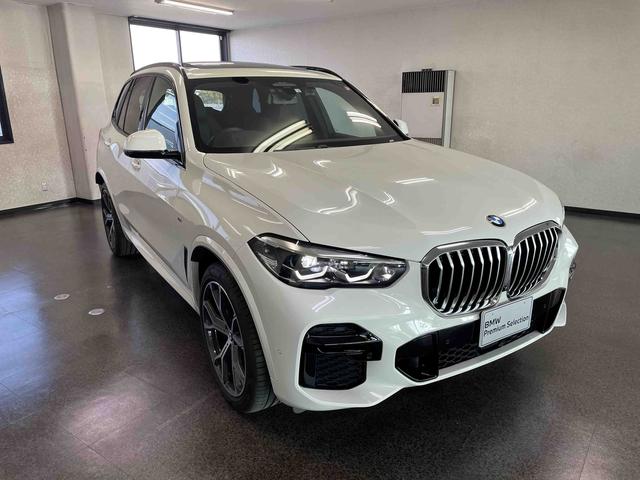 ｘＤｒｉｖｅ　３５ｄ　Ｍスポーツハイラインパッケージ　ワンオーナー禁煙車　ブラックレザー　パノラマガラスサンルーフ　前後シートヒーター　２１インチＡＷ　ヘッドアップディスプレイ　追従式クルコン　ハンドルサポート(16枚目)