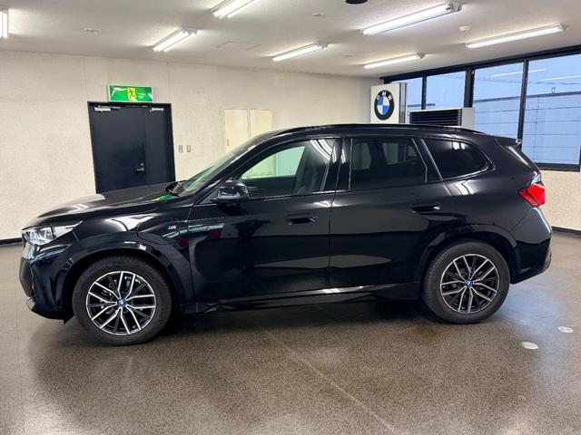 iX1 eDrive 20 Mスポーツ 弊社元デモカー テクノロジーパッケージ ドライビング・アシスト・プロフェッショナル ヘッドアップ・ディスプレイ インテリア・カメラ(19枚目)