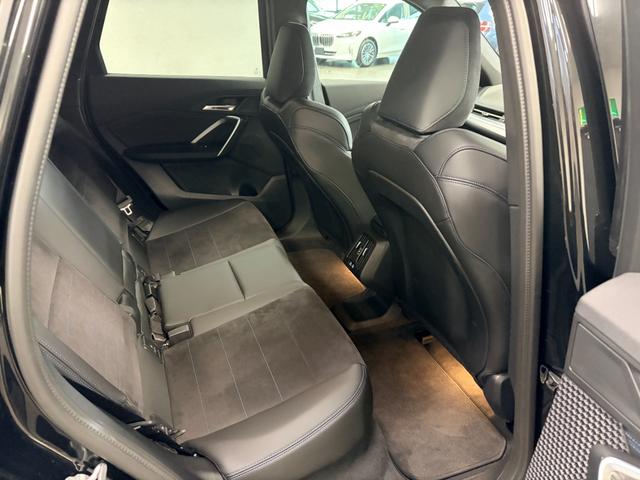 iX1 eDrive 20 Mスポーツ 弊社元デモカー テクノロジーパッケージ ドライビング・アシスト・プロフェッショナル ヘッドアップ・ディスプレイ インテリア・カメラ(34枚目)